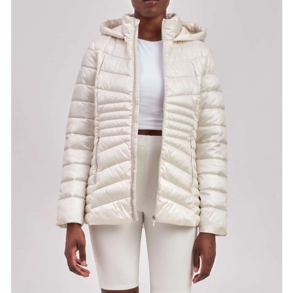 Brand new! Point Zero Puffer - Picture 2 of 2